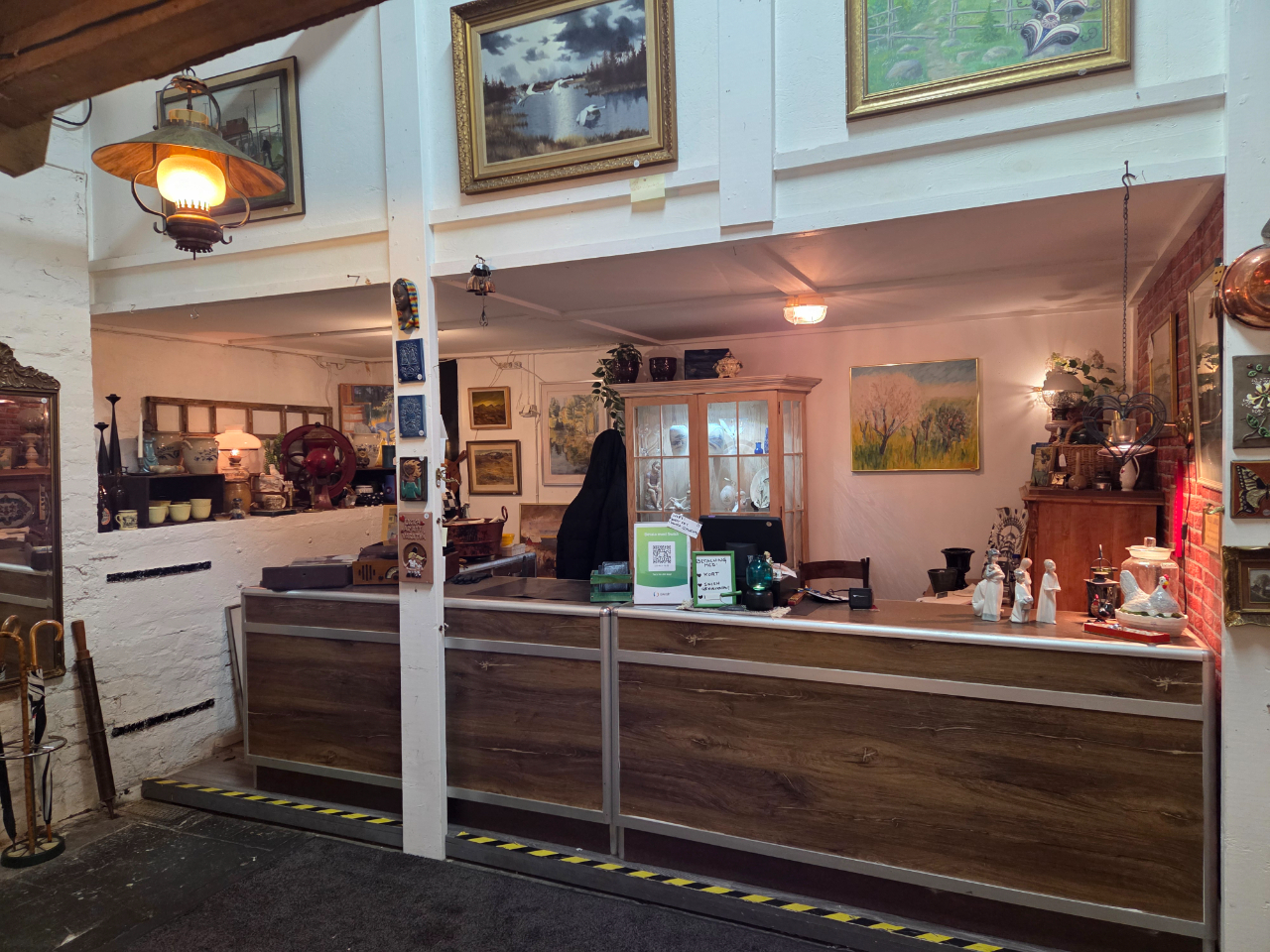 Gruvan Second hand & Retro - Bild 10